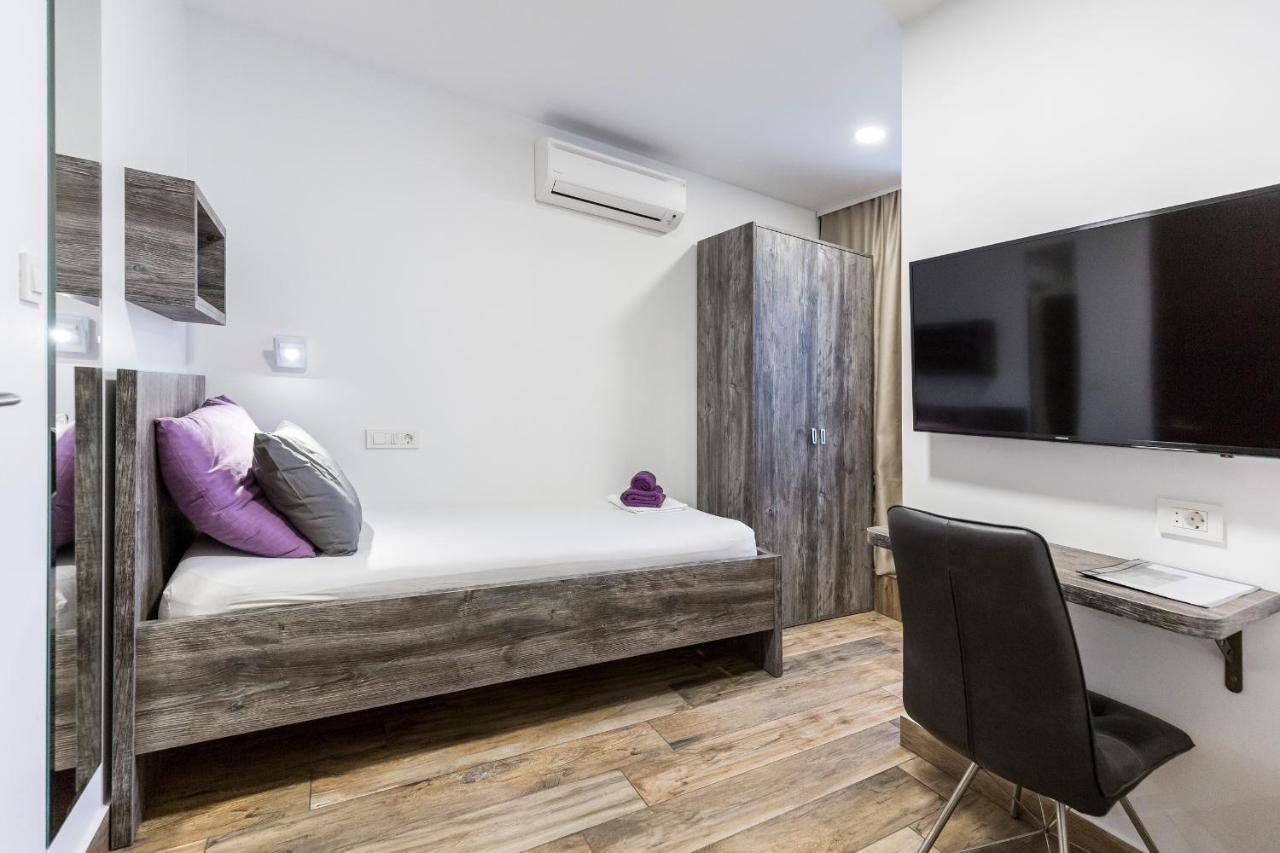 Apinelo Tower Rooms Split Buitenkant foto