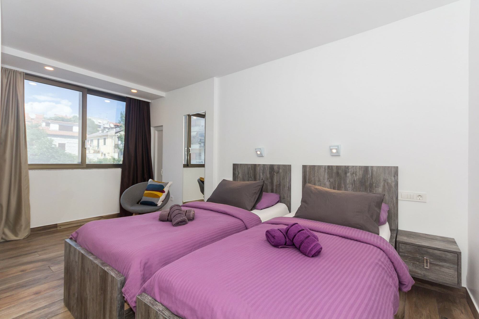 Apinelo Tower Rooms Split Buitenkant foto